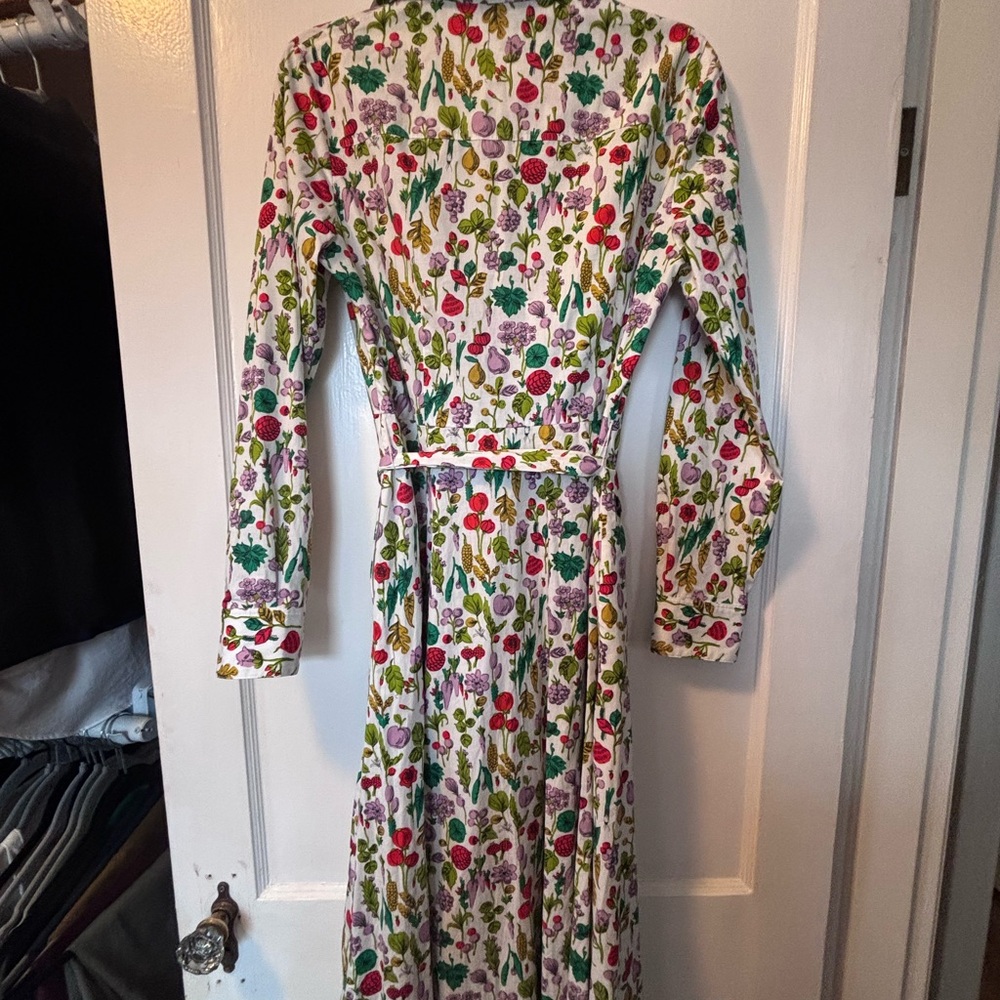 Boden Multicolor Floral Tie-Waist Midi Shirt Dress in White - Picture 2 of 5